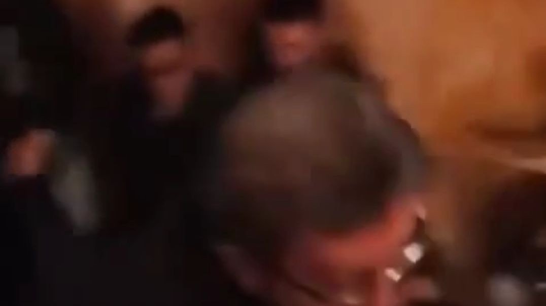 Jean-Luc Melenchon has to break into La France Insoumise Offices!
